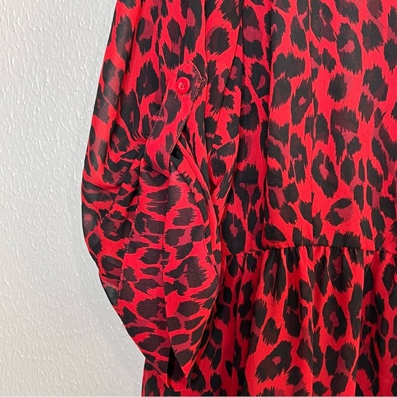 Torrid Red Cheetah Animal Print Button Up Tunic Shirt Semi-Sheer Plus Size 3X - Picture 3 of 13